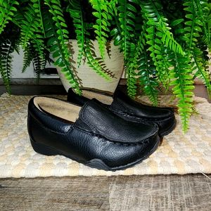 Children's place black dress shoe
